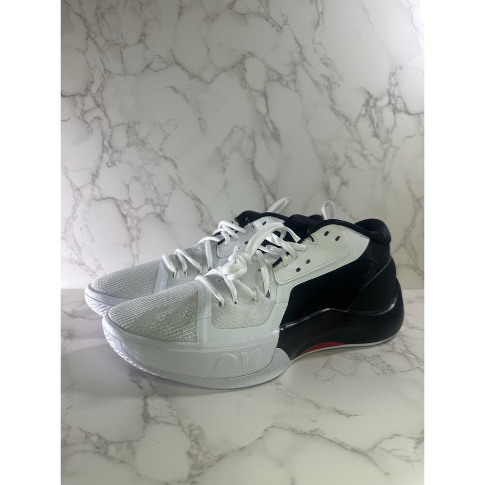 Jordan Zoom Separate White/Black/Red Men's Size 10.5 Basketball Shoes DH0249 051